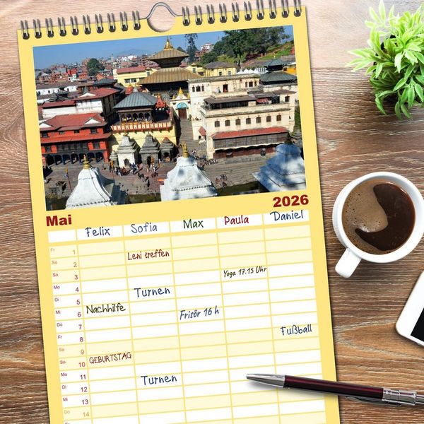 Produktbild: Familienplaner 2026 - Einzigartiges NEPAL mit 5 Spalten (Wandkalender, 21 x 45 cm) CALVENDO