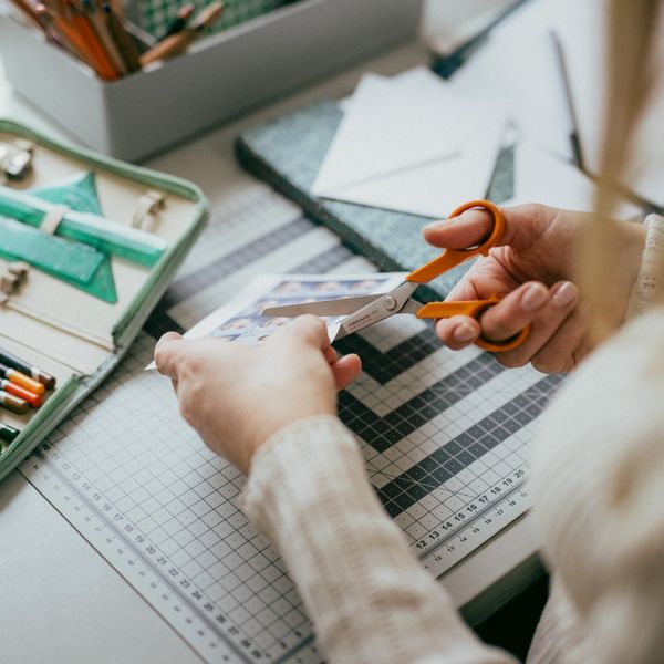 Produktbild: Fiskars Universalschere Classic Kleine Bastel-Universalschere, Rechts- und Linksh&auml;nder