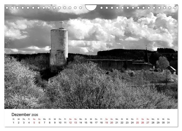 Produktbild: Burgen in schwarzwei&szlig; - Wie aus alten Zeiten (Wandkalender 2026 DIN A4 quer), CALVENDO Monatskalender