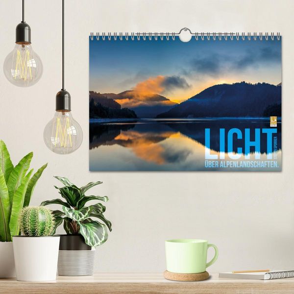 Produktbild: Licht &uuml;ber Alpenlandschaften (Wandkalender 2026 DIN A4 quer), CALVENDO Monatskalender