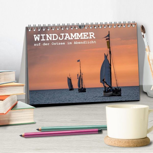Produktbild: Windjammer auf der Ostsee im Abendlicht (Tischkalender 2026 DIN A5 quer), CALVENDO Monatskalender