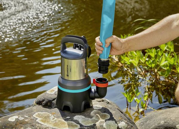 Produktbild: GARDENA 09042-61 16000 Schmutzwasser-Tauchpumpe 16.000 l/h 7 m
