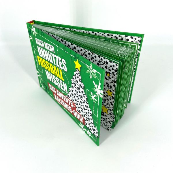 Produktbild: Noch mehr unn&uuml;tzes Fu&szlig;ballwissen. Hardcover-Ausgabe