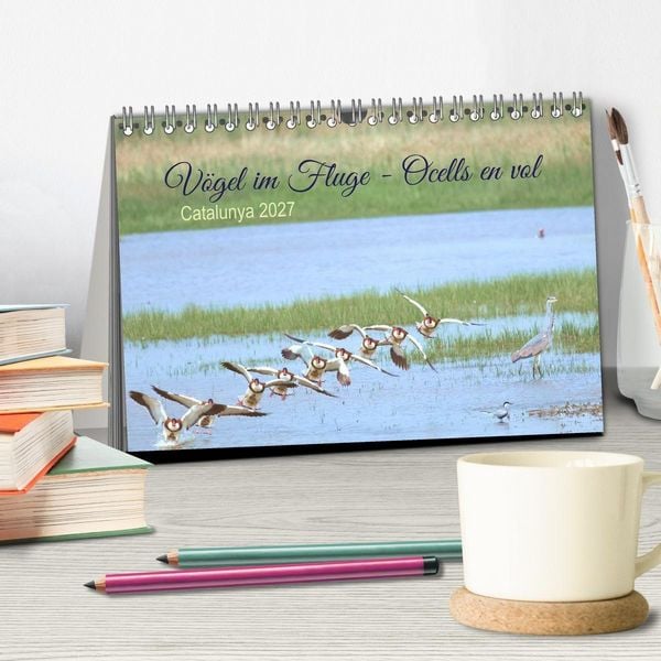 Produktbild: V&ouml;gel im Fluge - Ocells en vol (Tischkalender 2027 DIN A5 quer), CALVENDO Monatskalender