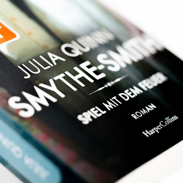 Produktbild: SMYTHE-SMITH. Spiel mit dem Feuer