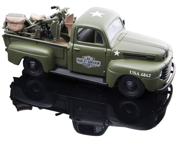 Produktbild: Maisto Ford F1 &acute;48 & Harley-Davidson WLA Flathead '42 1:24 Modellauto