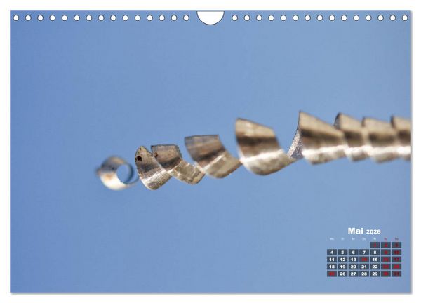 Produktbild: Metall - Schrott kunstvoll in Szene gesetzt (Wandkalender 2026 DIN A4 quer), CALVENDO Monatskalender
