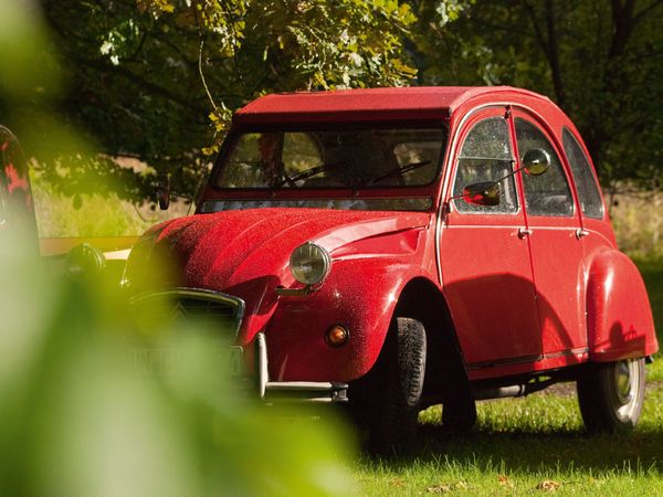 Produktbild: CALVENDO Puzzle 2CV nach einem Regenguss 1000 Teile Lege-Gr&ouml;&szlig;e 64 x 48 cm Foto-Puzzle Bild von Meike B&ouml;lts
