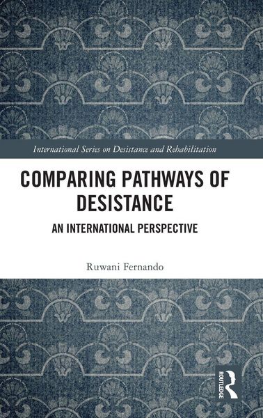 Produktbild: Comparing Pathways of Desistance