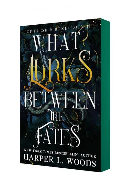 Produktbild: What Lurks Between the Fates