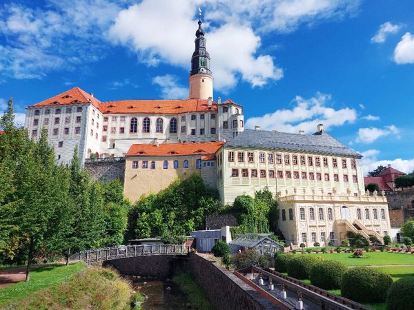 Produktbild: CALVENDO Puzzle Schloss Weesenstein in Sachsen | 1000 Teile Lege-Gr&ouml;&szlig;e 64x48cm Foto-Puzzle f&uuml;r gl&uuml;ckliche Stunden