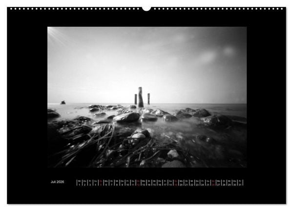 Produktbild: Aus der Zeit gefallen - Fotografie mit der Camera Obscura (hochwertiger Premium Wandkalender 2026 DIN A2 quer), Kunstdruck in Hochglanz