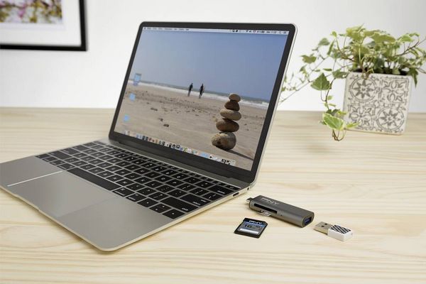 Produktbild: PNY R-TC-UA-3N1E01-RB Externer Speicherkartenleser USB-C&reg; USB 3.2 (Gen 1) Metallic