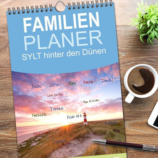 Produktbild: Familienplaner 2026 - SYLT hinter den D&uuml;nen mit 5 Spalten (Wandkalender, 21 x 45 cm) CALVENDO