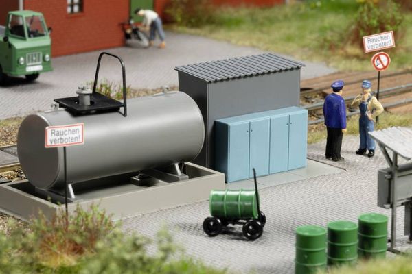 Produktbild: Auhagen 11469 H0 Kleinlok-Tankstelle