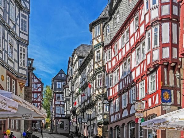 Produktbild: CALVENDO Puzzle Marburg an der Lahn | 1000 Teile Lege-Gr&ouml;&szlig;e 64x48cm Foto-Puzzle f&uuml;r gl&uuml;ckliche Stunden