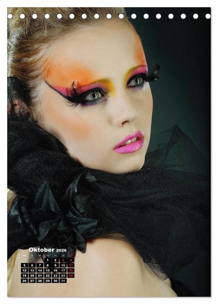 Produktbild: Extrem Make-Up Portraits (Tischkalender 2026 DIN A5 hoch), CALVENDO Monatskalender