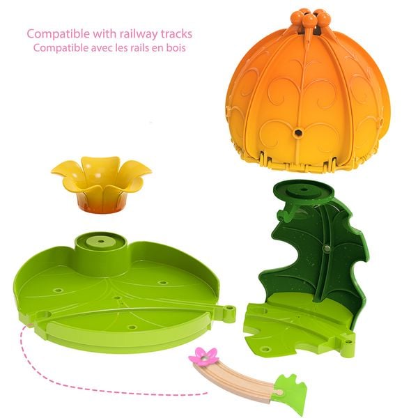 Produktbild: BRIO Flora - 36242 Blumenstadt Deluxe Set | riesiges Spielset f&uuml;r endlosen fantasievollen Spielspa&szlig; f&uuml;r M&auml;dchen und Jungen ab 3 Jahren - wundersch&ouml;nes Geschenk mit sehr viel Zubeh&ouml;r
