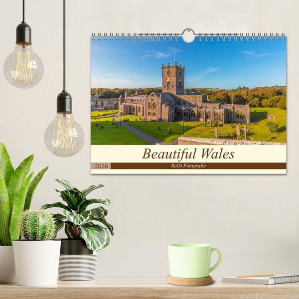Produktbild: Beautiful Wales (Wall Calendar 2026 DIN A4 landscape), CALVENDO 12 Month Wall Calendar