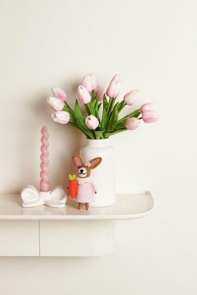 Produktbild: Aufh&auml;nger Filz-Hase mit M&ouml;hre und rosa Kleid, 14 x 7 x 4cm