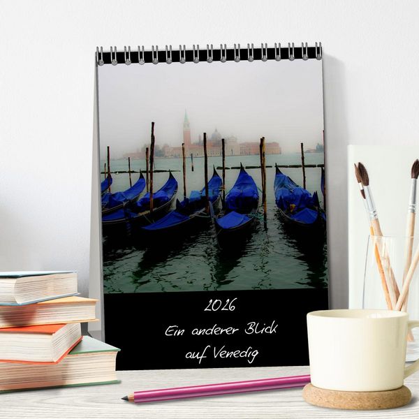 Produktbild: 2026 Ein anderer Blick auf Venedig (Tischkalender 2026 DIN A5 hoch), CALVENDO Monatskalender