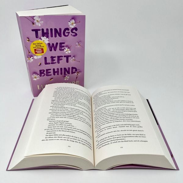 Produktbild: Things We Left Behind