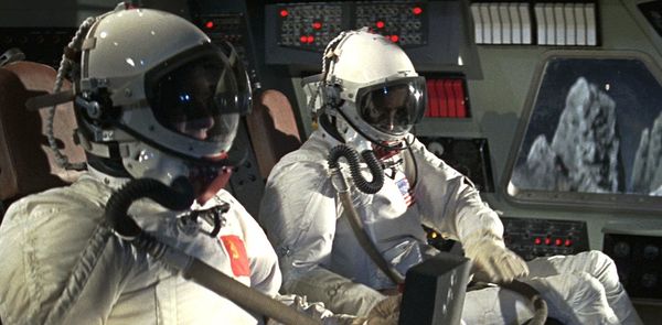Produktbild: Die erste Fahrt zum Mond (First men in the moon)