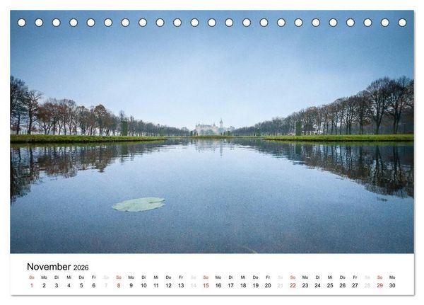 Produktbild: Schweriner M&auml;rchenschloss (Tischkalender 2026 DIN A5 quer), CALVENDO Monatskalender