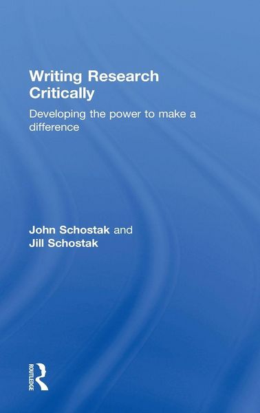 Produktbild: Writing Research Critically