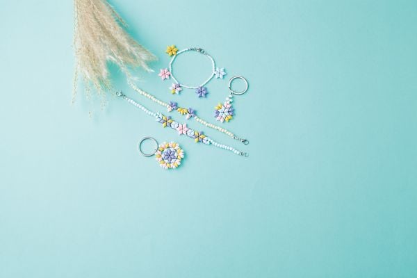 Produktbild: Mindful Mandala - Schmuckset Calm down. Mit Anleitung und Material f&uuml;r 5 Schmuckst&uuml;cke