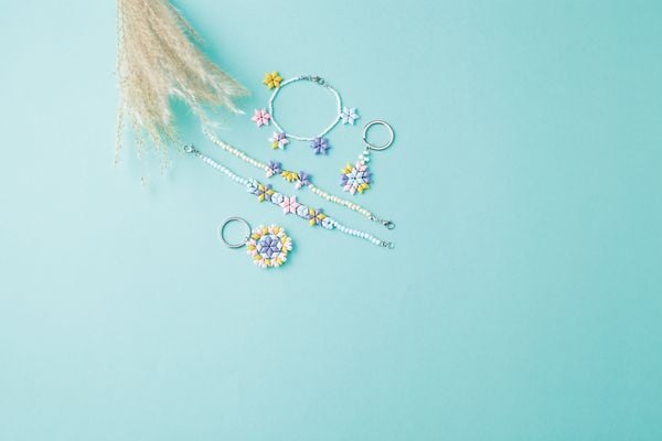 Produktbild: Mindful Mandala - Schmuckset Calm down. Mit Anleitung und Material f&uuml;r 5 Schmuckst&uuml;cke