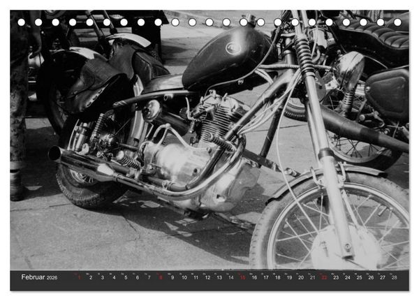 Produktbild: east Rider - Biker und Bikes aus der DDR (Tischkalender 2026 DIN A5 quer), CALVENDO Monatskalender