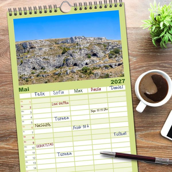 Produktbild: Familienplaner 2027 - Matera - Die Stadt der Sassi mit 5 Spalten (Wandkalender, 21 x 45 cm) CALVENDO