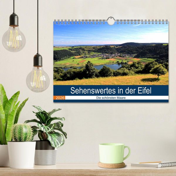Produktbild: Sehenswertes in der Eifel - Die sch&ouml;nsten Maare (Wandkalender 2026 DIN A4 quer), CALVENDO Monatskalender