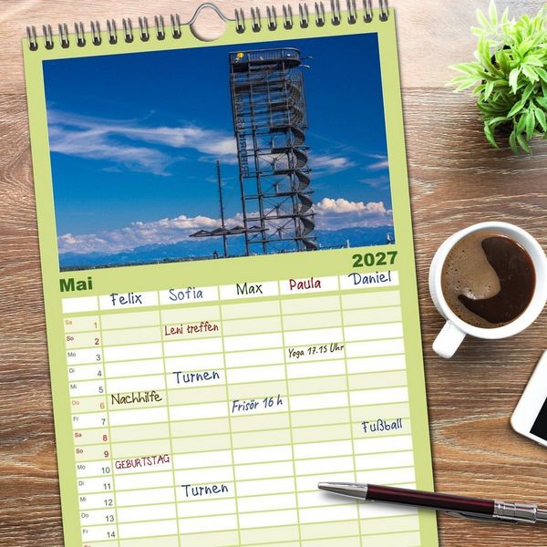 Produktbild: Familienplaner 2027 - Friedrichshafen am Bodensee mit 5 Spalten (Wandkalender, 21 x 45 cm) CALVENDO