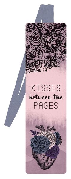 Produktbild: Just One More Chapter Lesezeichen mit Band Kisses