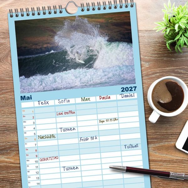 Produktbild: Familienplaner 2027 - Faszination Surfen mit 5 Spalten (Wandkalender, 21 x 45 cm) CALVENDO