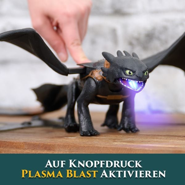 Produktbild: Drachenz&auml;hmen leicht gemacht - Plasma Blast Ohnezahn, 51cm lange Drachenfigur mit Licht- und Soundeffekten