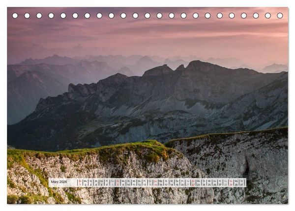 Produktbild: Berge im Licht der Sonne (Tischkalender 2026 DIN A5 quer), CALVENDO Monatskalender