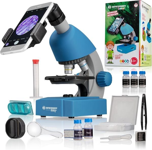 Produktbild: Bresser Junior 12869 - Kinder-Mikroskop (blau) mit 40-640x Vergr&ouml;&szlig;erung mit LED, Zoom-Okular, Smartphonehalter und Urzeitkrebse-Set