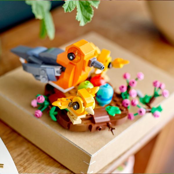 LEGO Creator Vogelnest Oster Set, Spielzeug zum Bauen für Kinder 40639