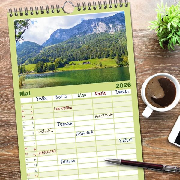 Produktbild: Familienplaner 2026 - Malerische Seen in Bayern mit 5 Spalten (Wandkalender, 21 x 45 cm) CALVENDO