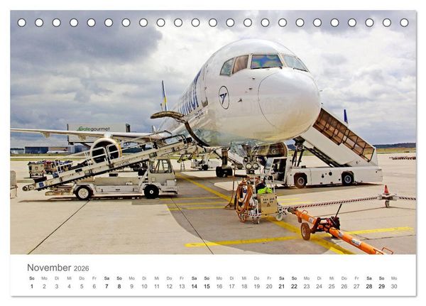 Produktbild: Gro&szlig;e und kleine Flieger am Flughafen (Tischkalender 2026 DIN A5 quer), CALVENDO Monatskalender