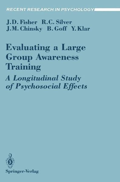Produktbild: Evaluating a Large Group Awareness Training