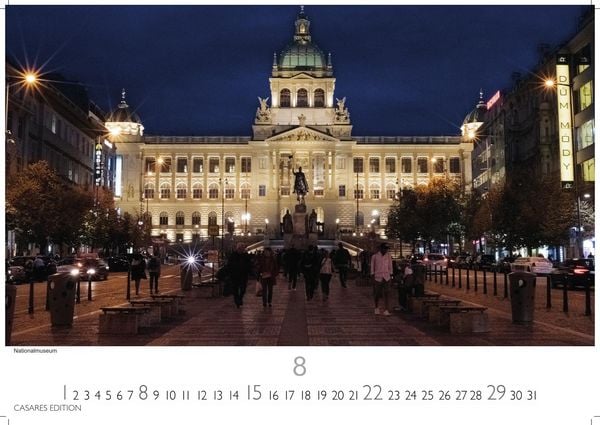 Produktbild: Prag Kalender 2027 &ndash; Wandkalender | Fotokalender 35x50cm Grosses Format - Hochwertige Fotos von Prags bekanntesten Bauwerken, historischen Pl&auml;tzen und malerischen Ecken
