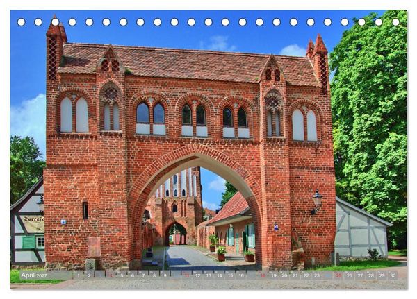 Produktbild: Neubrandenburg - Stadt der 4 T&uuml;rme (Tischkalender 2027 DIN A5 quer), CALVENDO Monatskalender