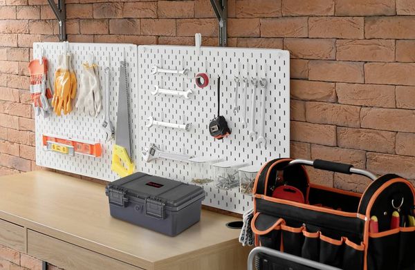 Produktbild: VOLTCRAFT Outdoor Akku-/Batteriekoffer 15x Baby (C) (L x B x H) 18 x 13.5 x 7.5cm
