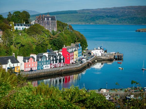 Produktbild: CALVENDO Puzzle Tobermory (Isle of Mull) 2000 Teile Puzzle quer | 2000 Teile Lege-Gr&ouml;&szlig;e 90 &times; 67 cm Foto-Puzzle f&uuml;r gl&uuml;ckliche Stunden