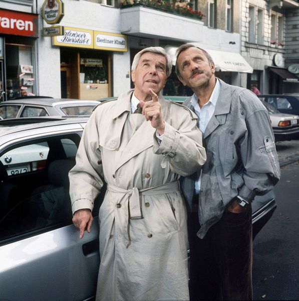 Produktbild: Tatort Berlin - Kommissar Hans Georg B&uuml;low (Heinz Drache) - Gesamtedition (Alle 6 F&auml;lle) (Fernsehjuwelen) [3 DVDs]