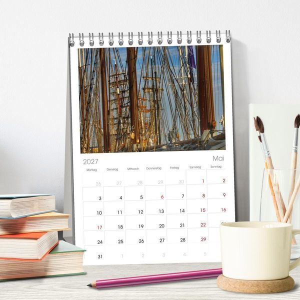 Produktbild: Tischplaner 2027 - Hanse Sail - Rostock. Du bist so sch&ouml;n (A5 Tischkalender zum Aufstellen) CALVENDO